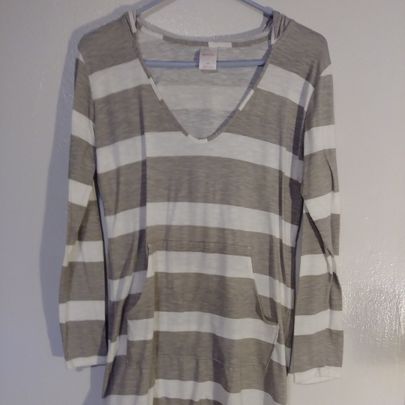 Merona Tops - Merona light weight long sleeve tunic hoodie